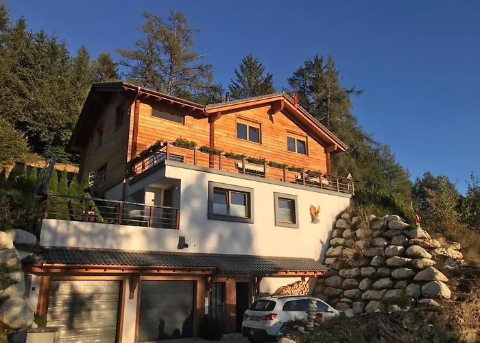 Chalet Aigle アパート クラン